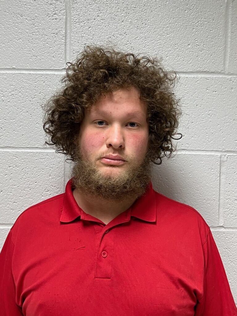 64e79d5e080d7-HooperZachary