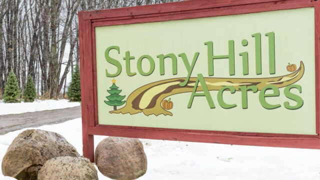 stony-hill-acres-sign.jpg